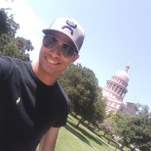 Meet your Posher, Daniel